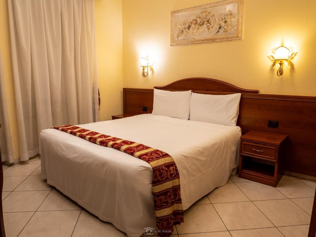 Alla Basilica Rooms Roma Eksteriør bilde